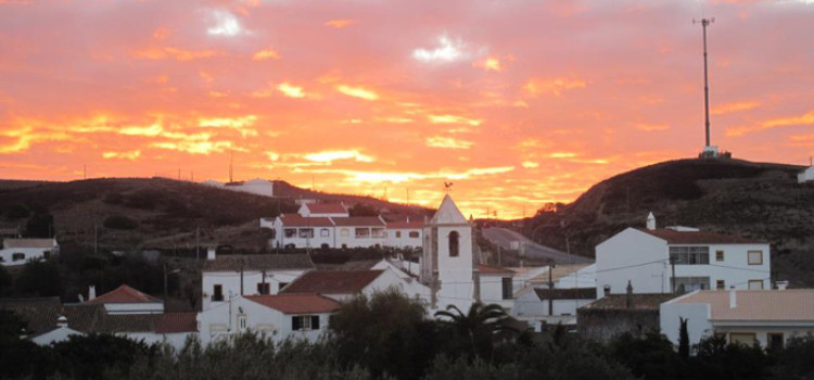 Raposeira, in Bishop Village Raposeira, in Bishop Village