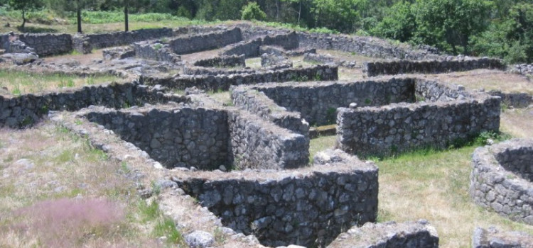 Castro Romariz- Evidences of the Celtic heritage Castro Romariz- Evidences of the Celtic heritage